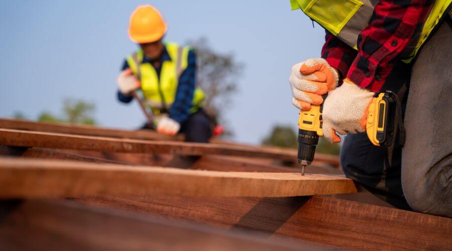 Professional residential roofers in Ideal, SD